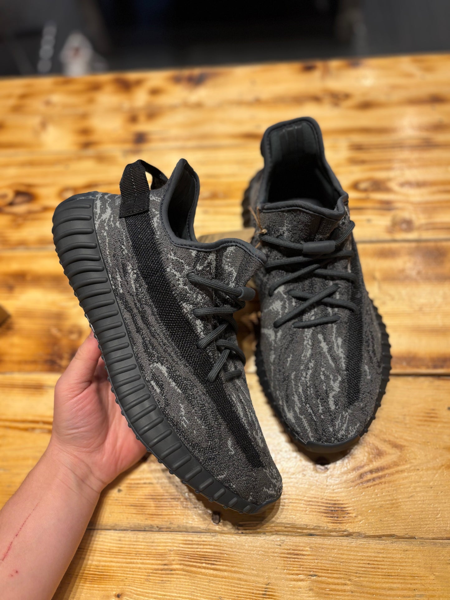 Yeezy 350 “MX Dark Salt”/size 9