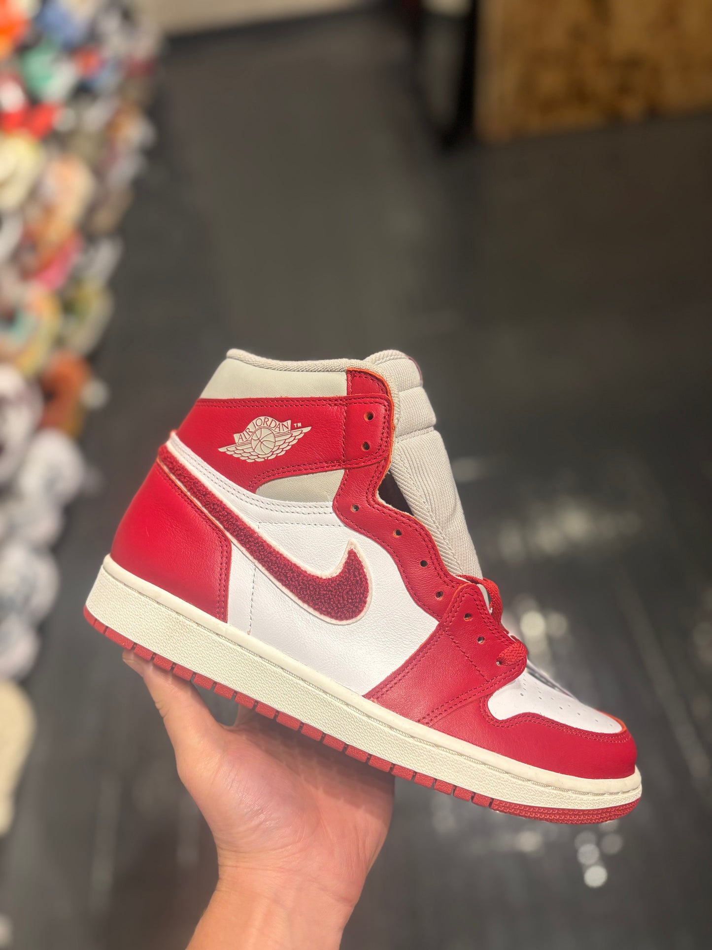 Jordan 1 high red/white