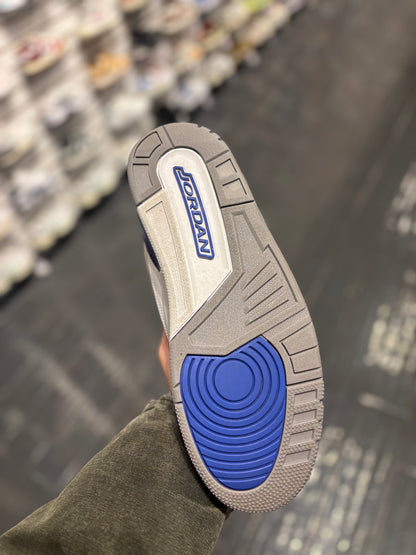Jordan 3 “racer blue”