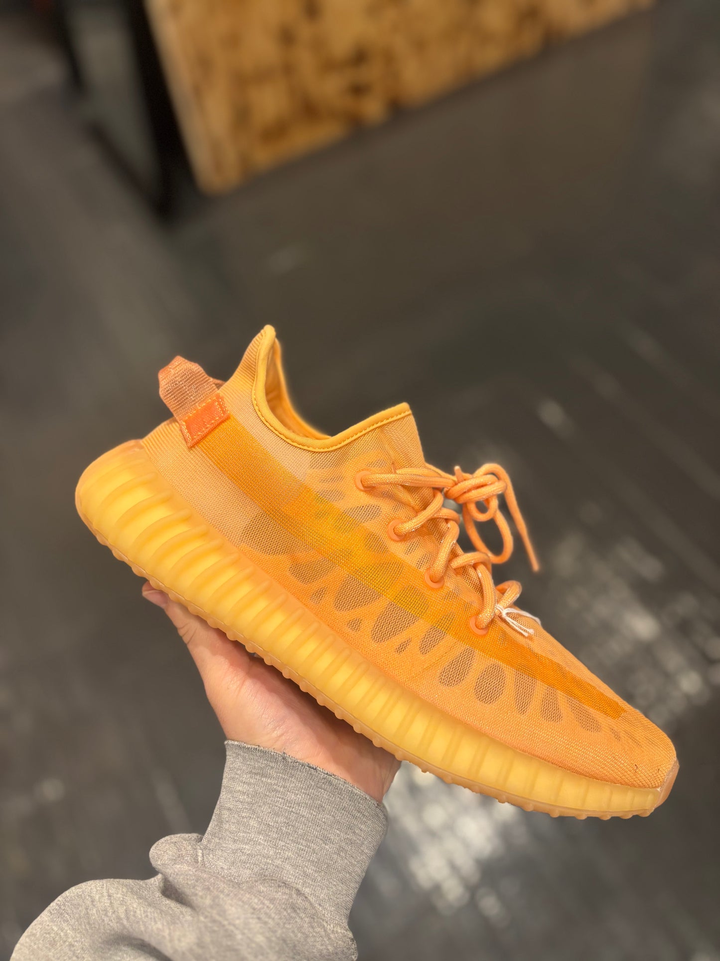 Yeezy 350 mono clay