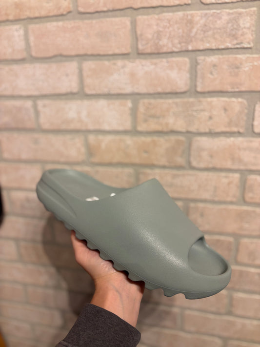 Yeezy slide “salt”