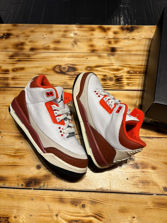 Jordan 3 /size 5y