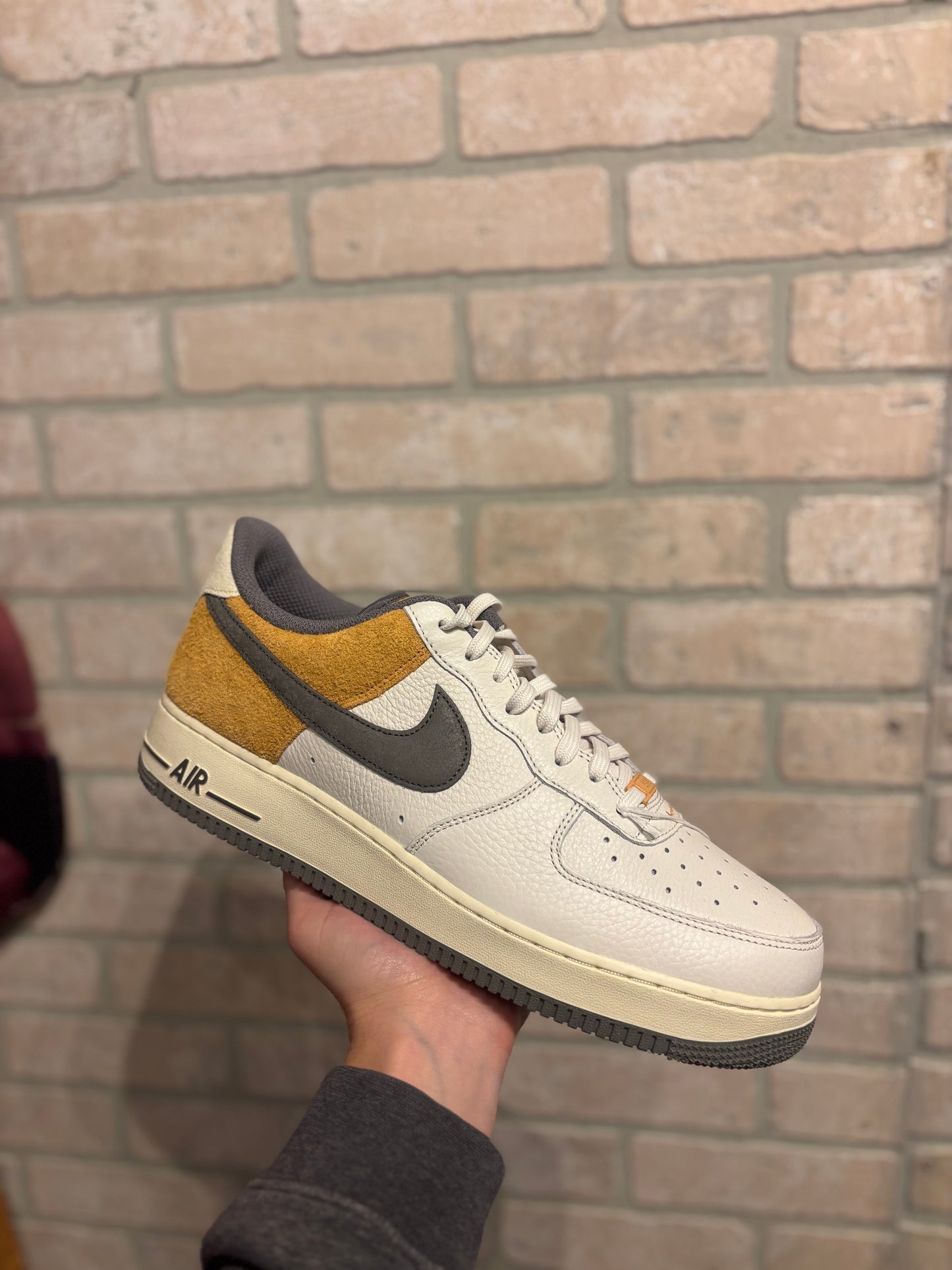 Nike Air Force low