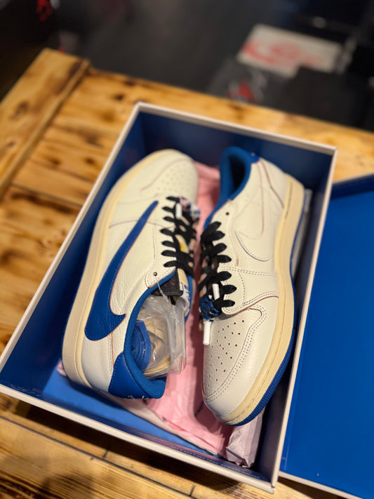 Jordan 1 low Travis Scott “Fragment”/size 10.5