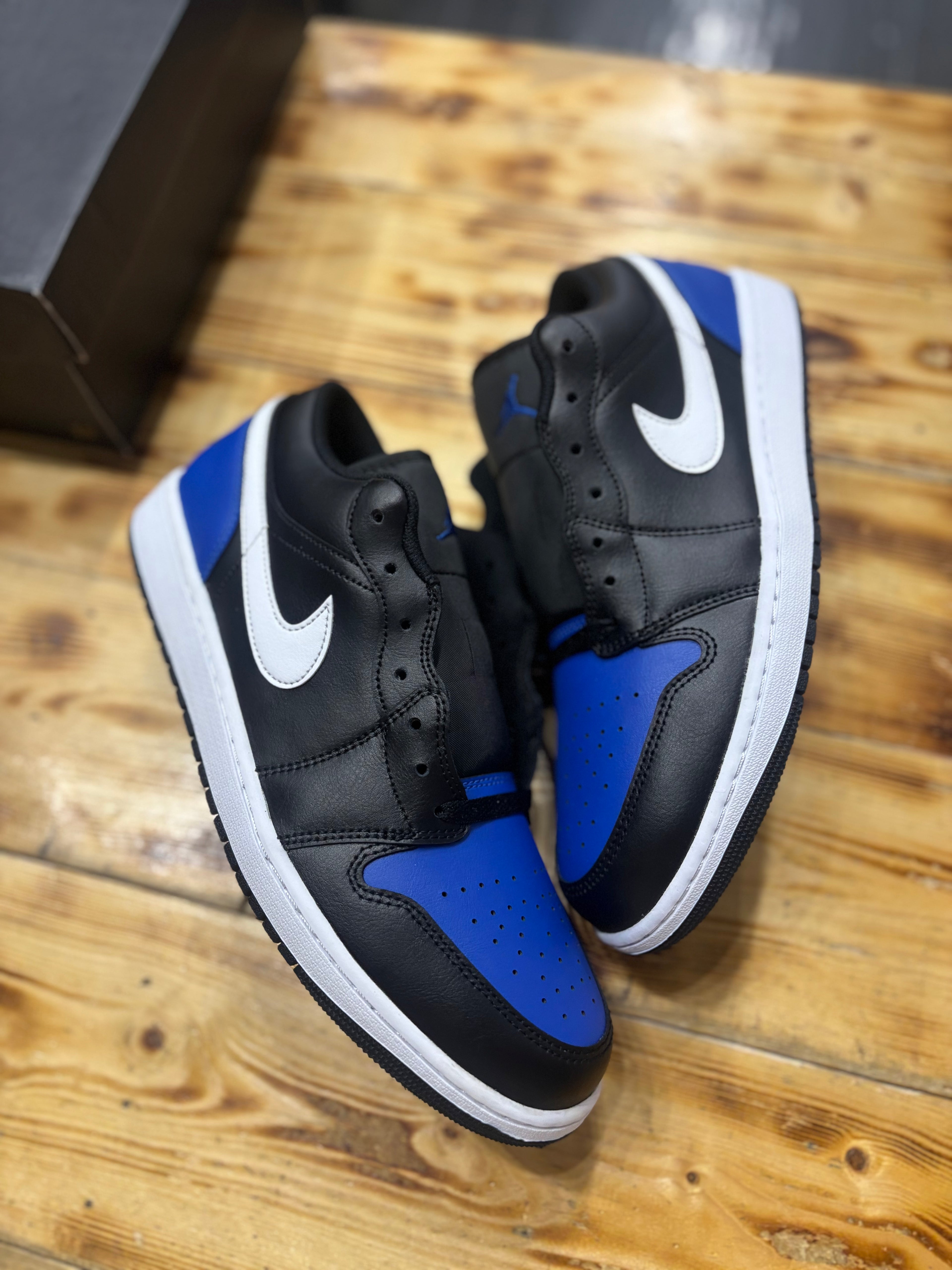 Jordan 1 low “game royal”/size 12
