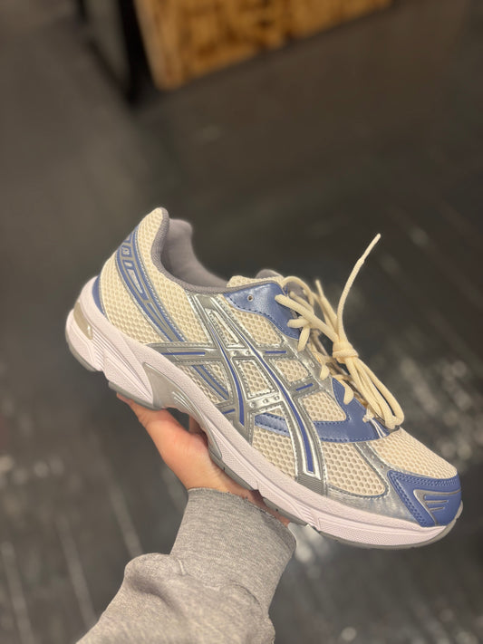 ASIC 1130 light purple