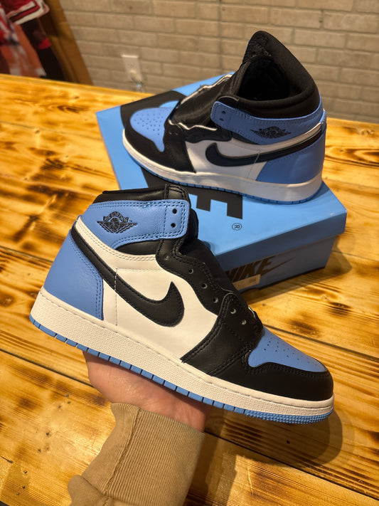 Jordan 1 “unc toe”