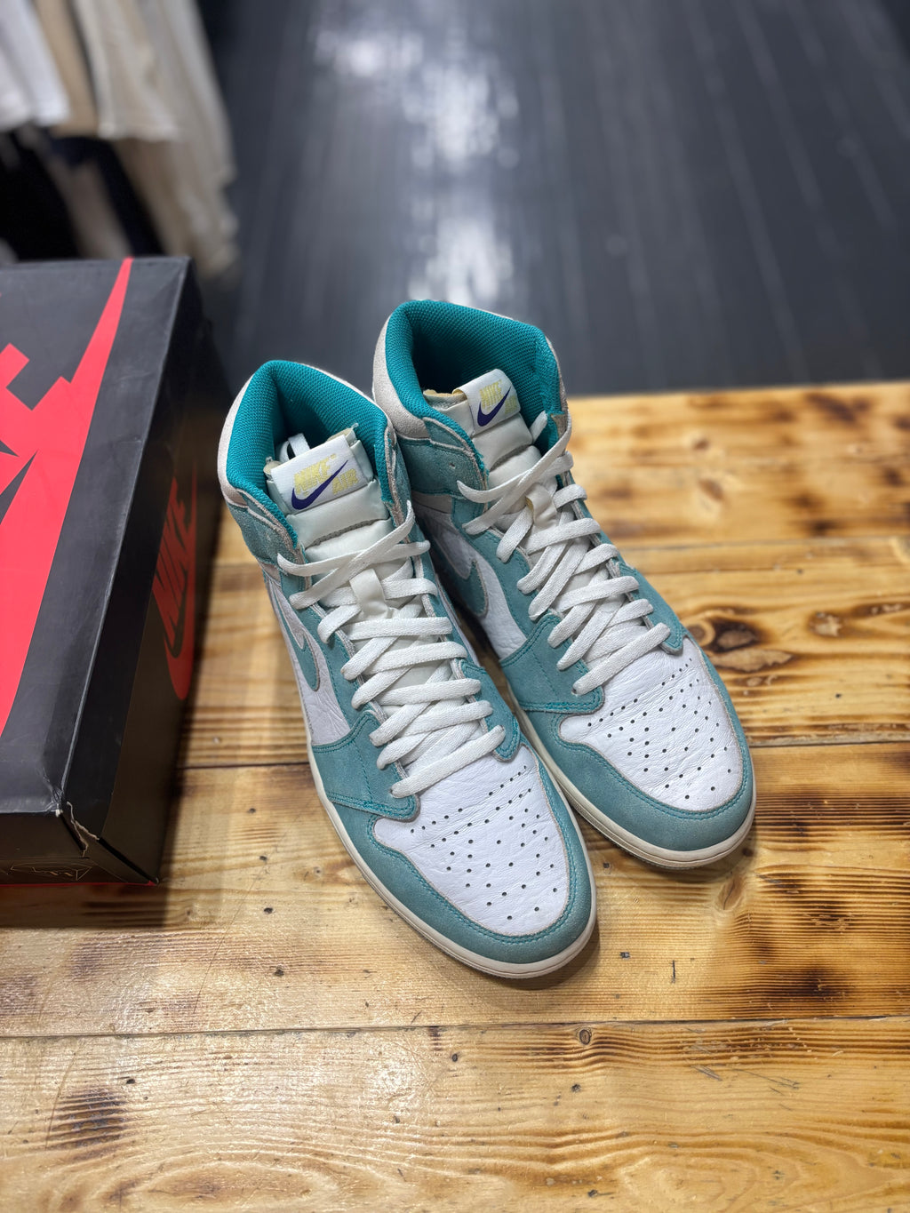 Jordan 1 “turbo green”/size 13