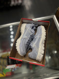 Nike vomero “ghost summit white”/size 6y