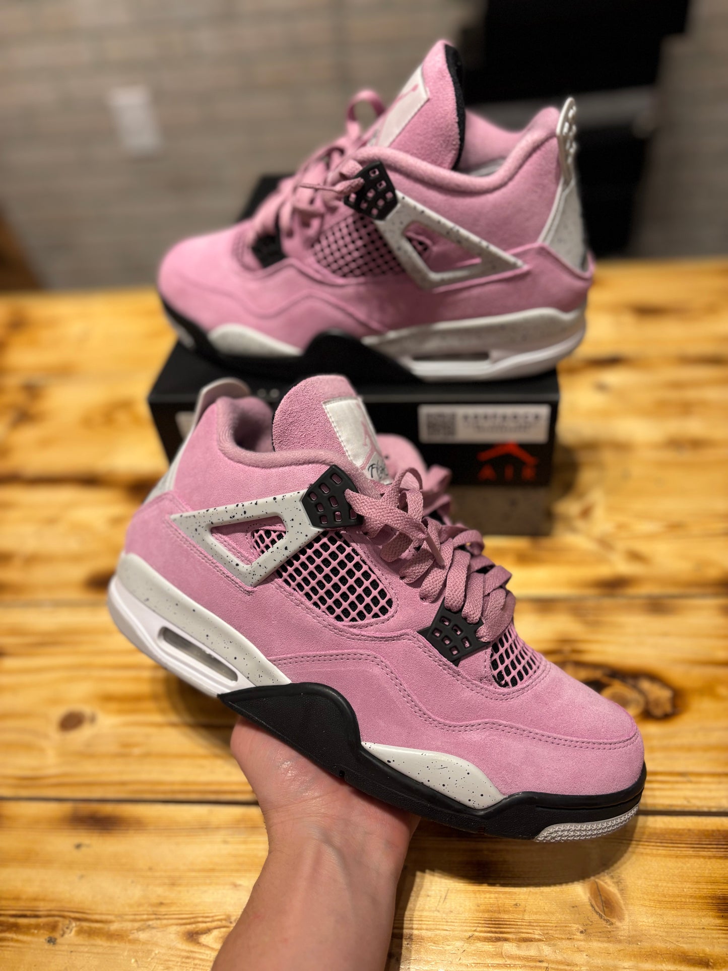 Jordan 4 “orchid”