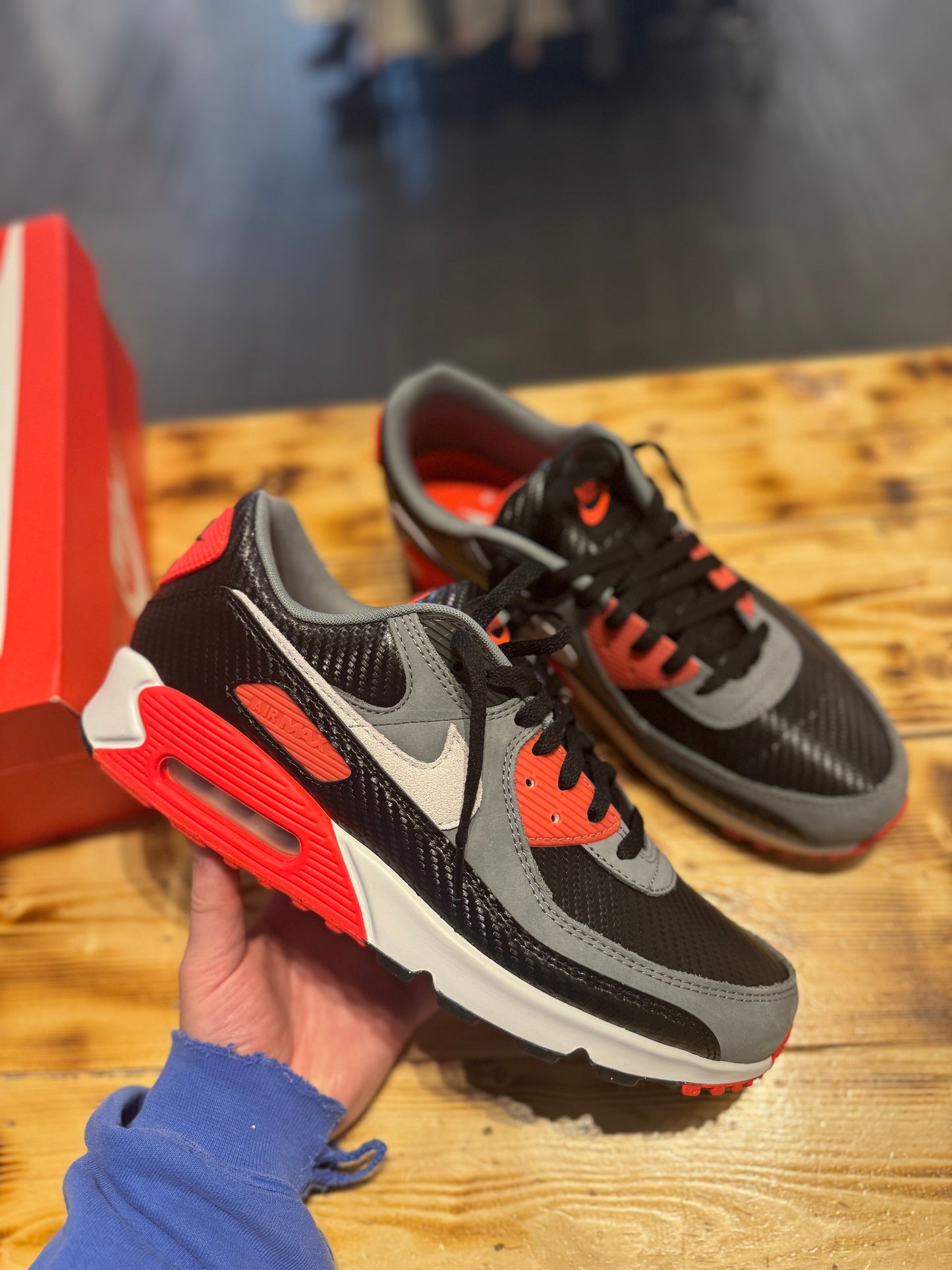 Air max 90 “carbon fiber infrared”/ size 12