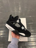 Jordan 4 white thunder 10.5