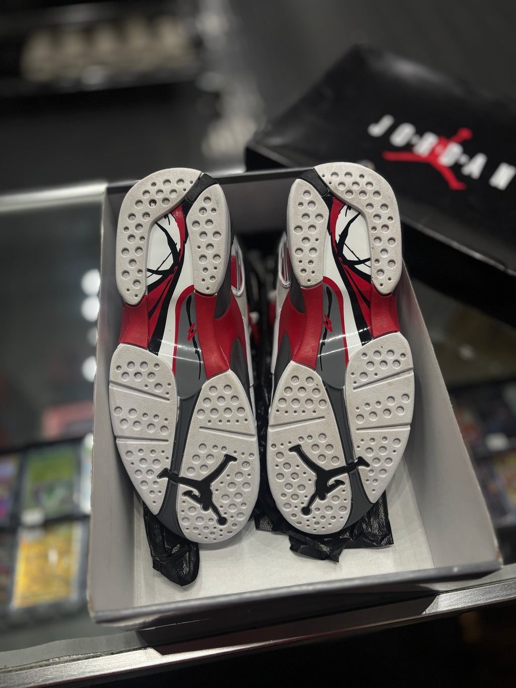 Jordan 8 “true red”/size 8.5