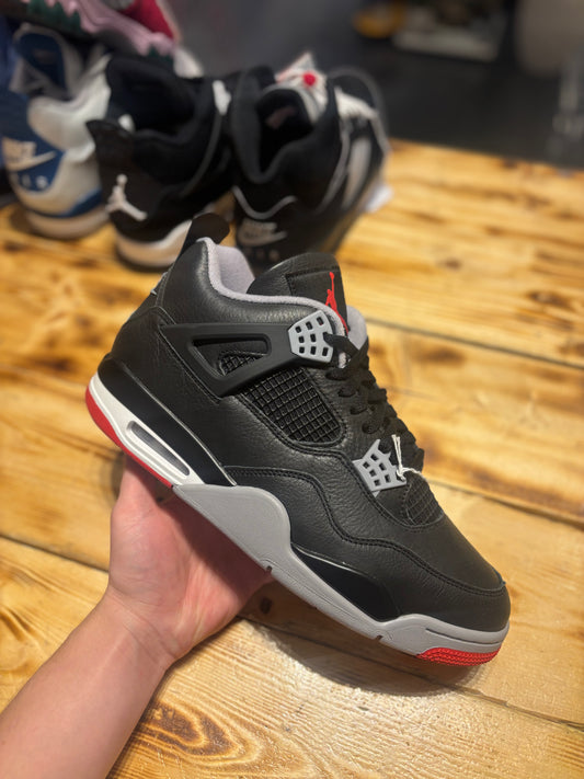 Jordan 4 reimagined bred/size 11