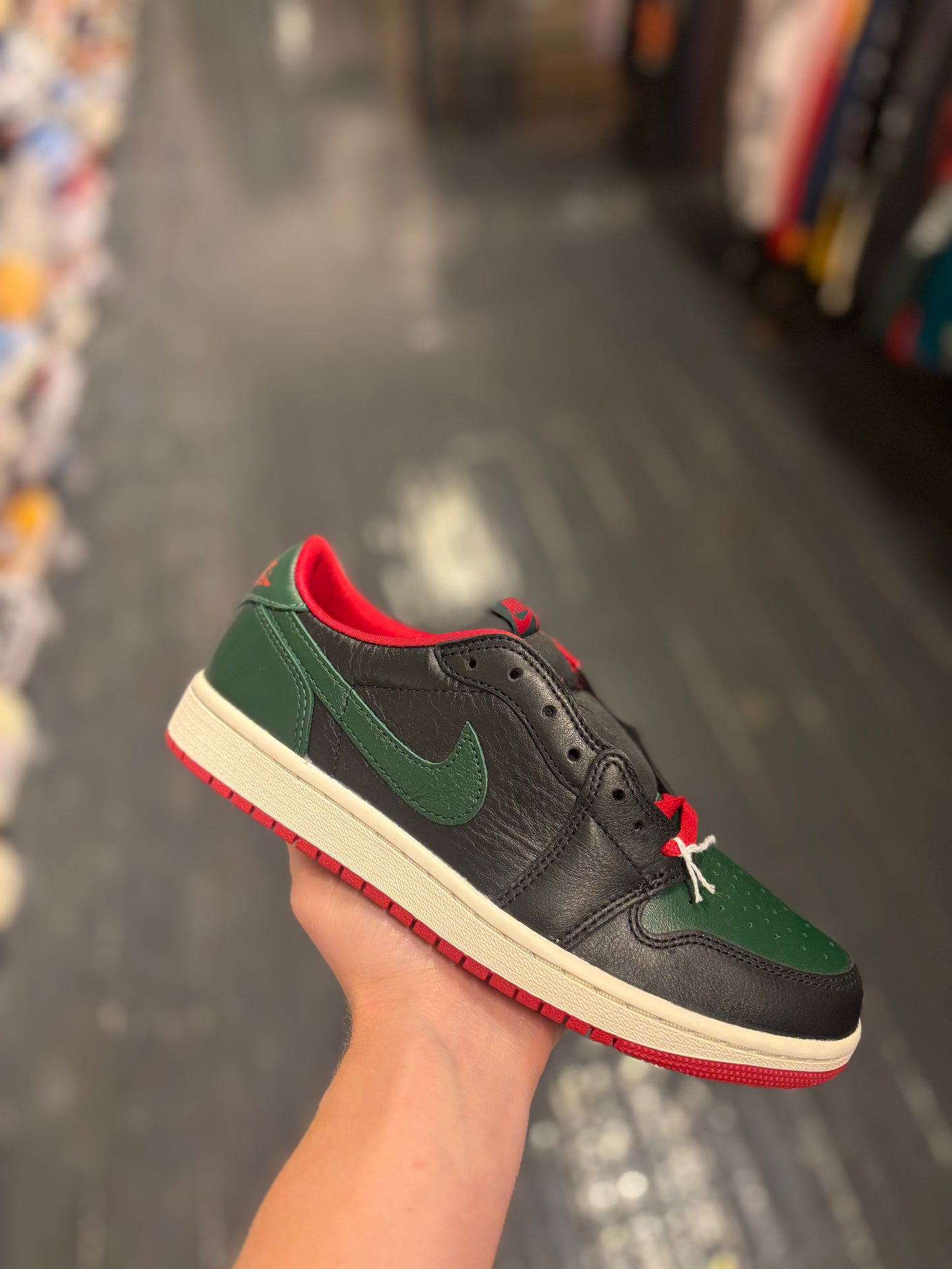 Jordan 1 red/green