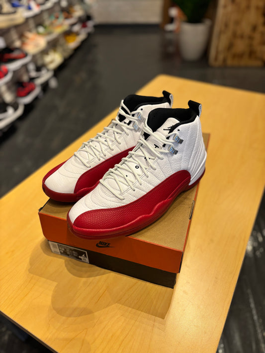 Jordan 12 cherry/ size 11.5