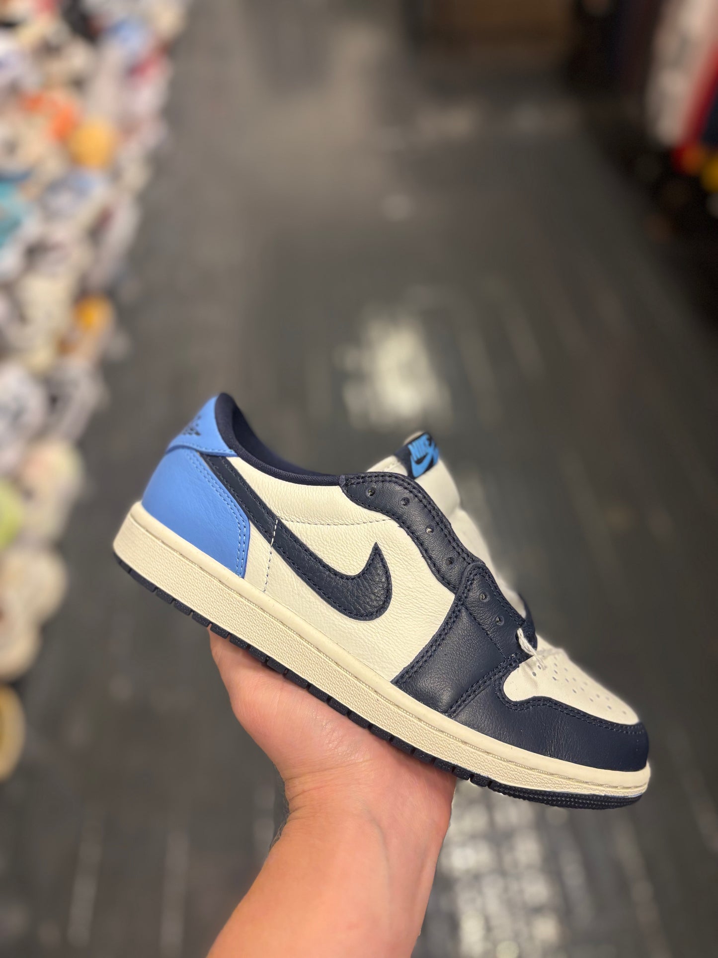 Jordan 1 low obsidian
