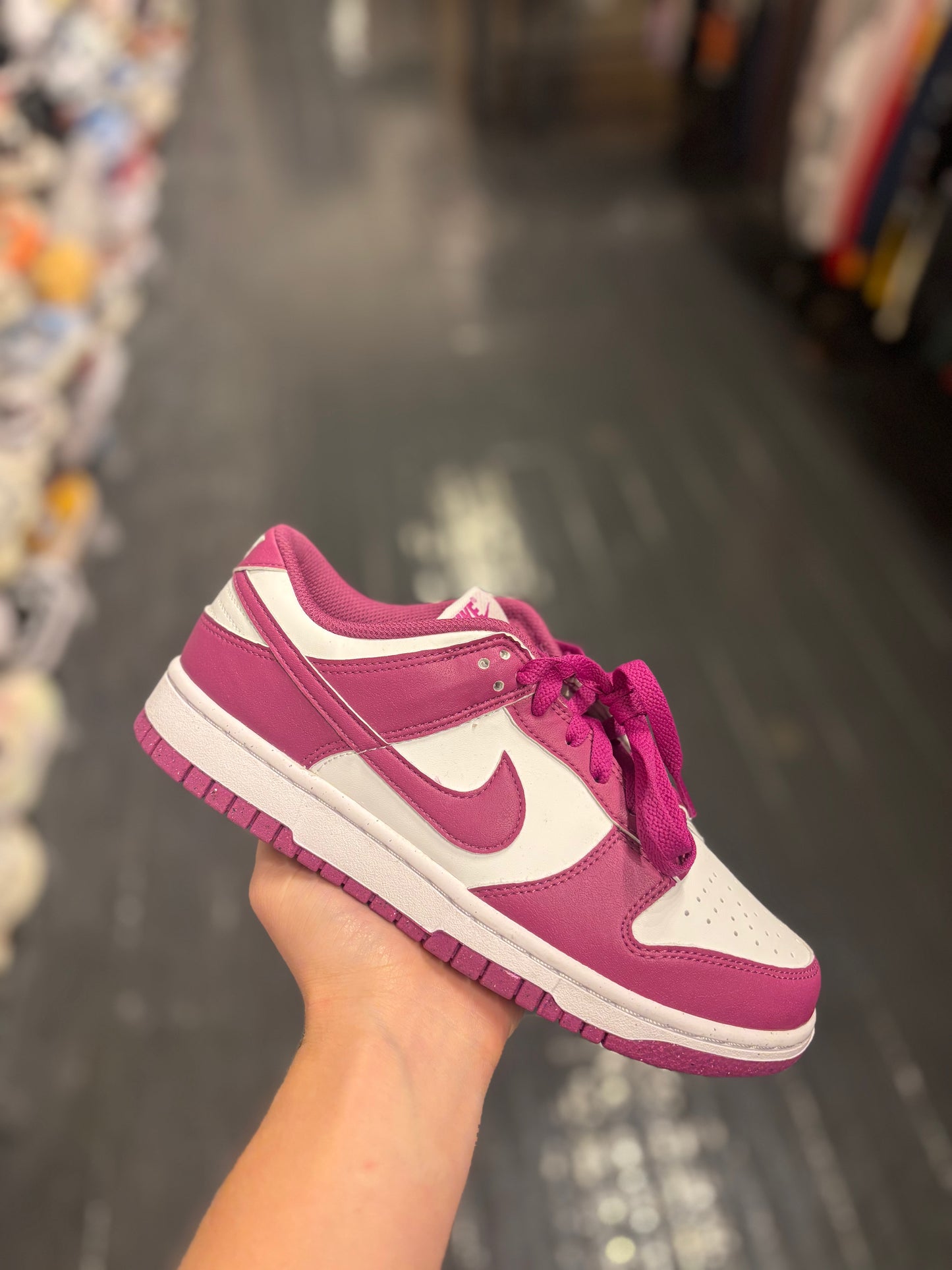 Nike dunk low pink