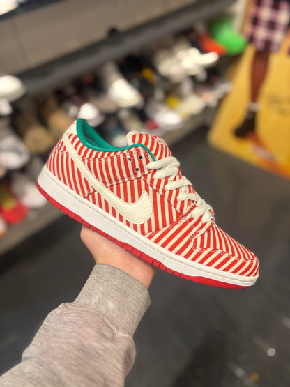 Nike sb “candy cane”