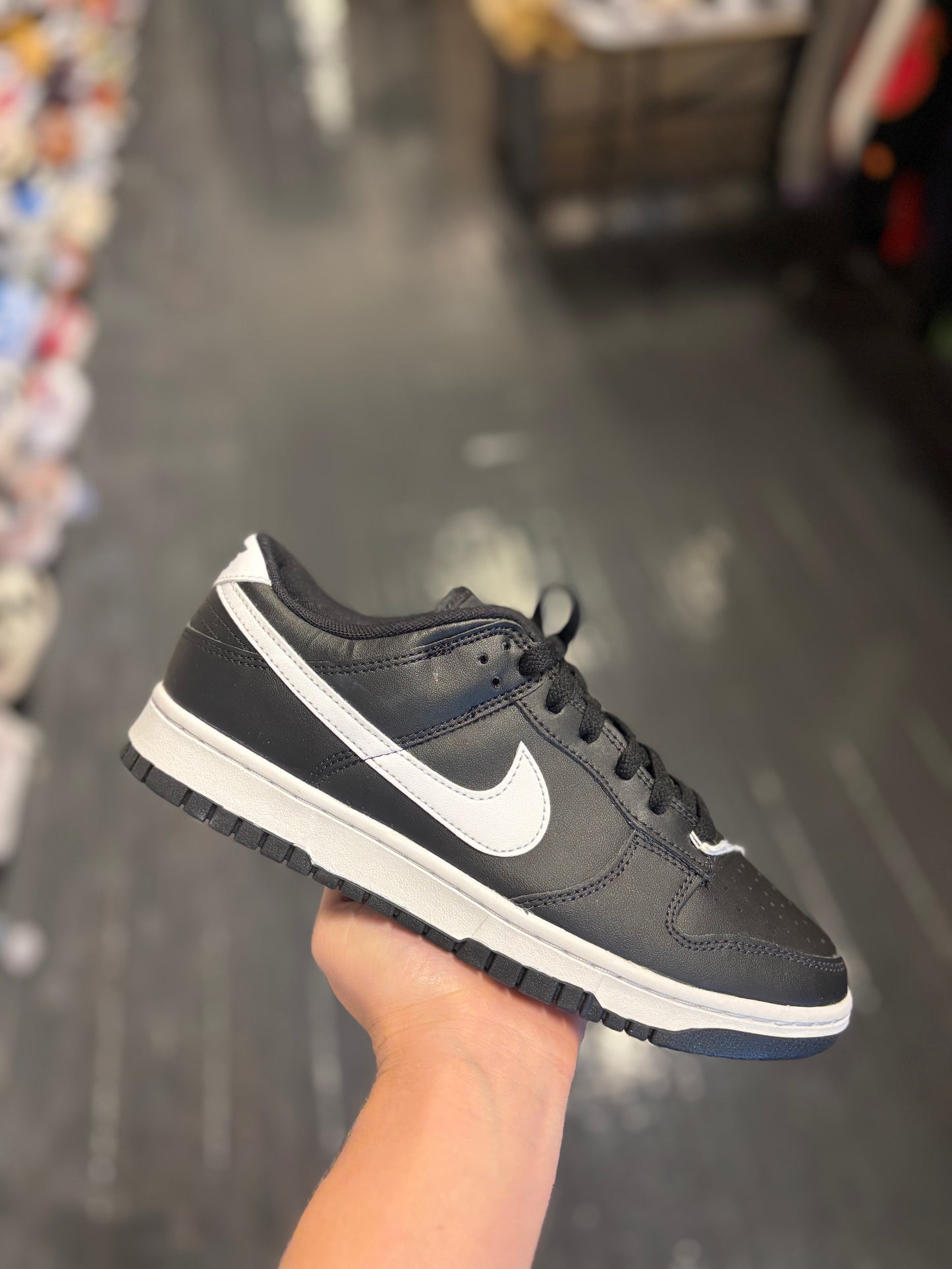 Nike dunk low reverse panda