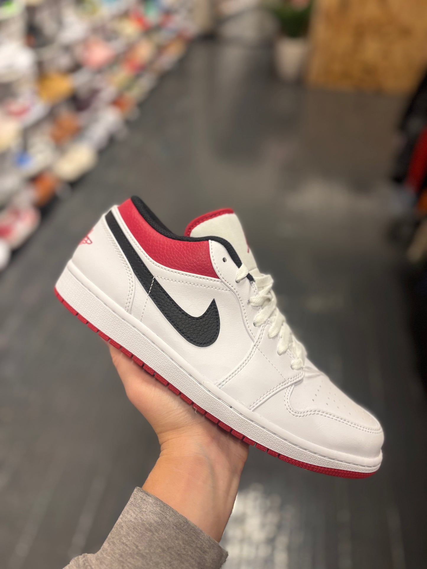 Jordan 1 low white/red