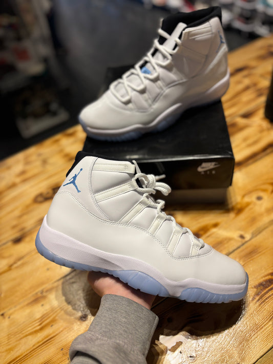Jordan 11 legend blue