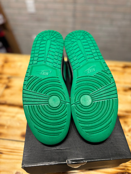 Jordan 1 low lucky green