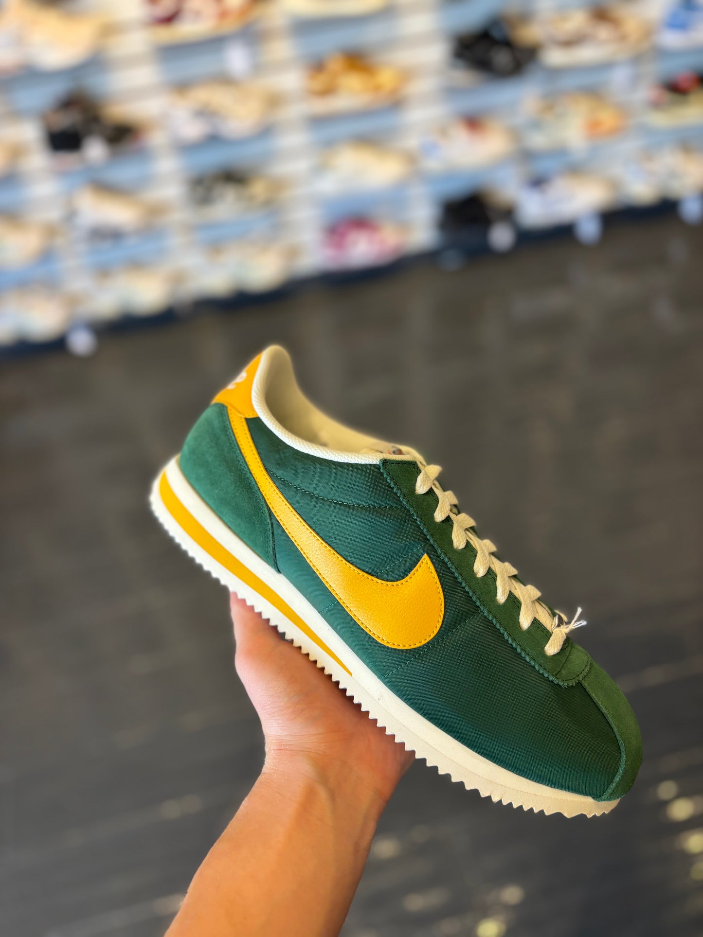 Nike cortex green/yellow