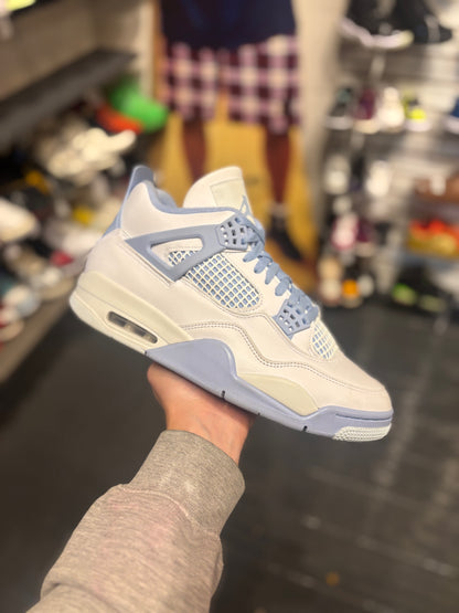 Jordan 4 “forget me not”