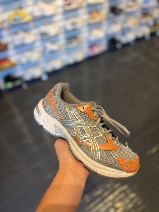 ASIC 1130 Orange/grey