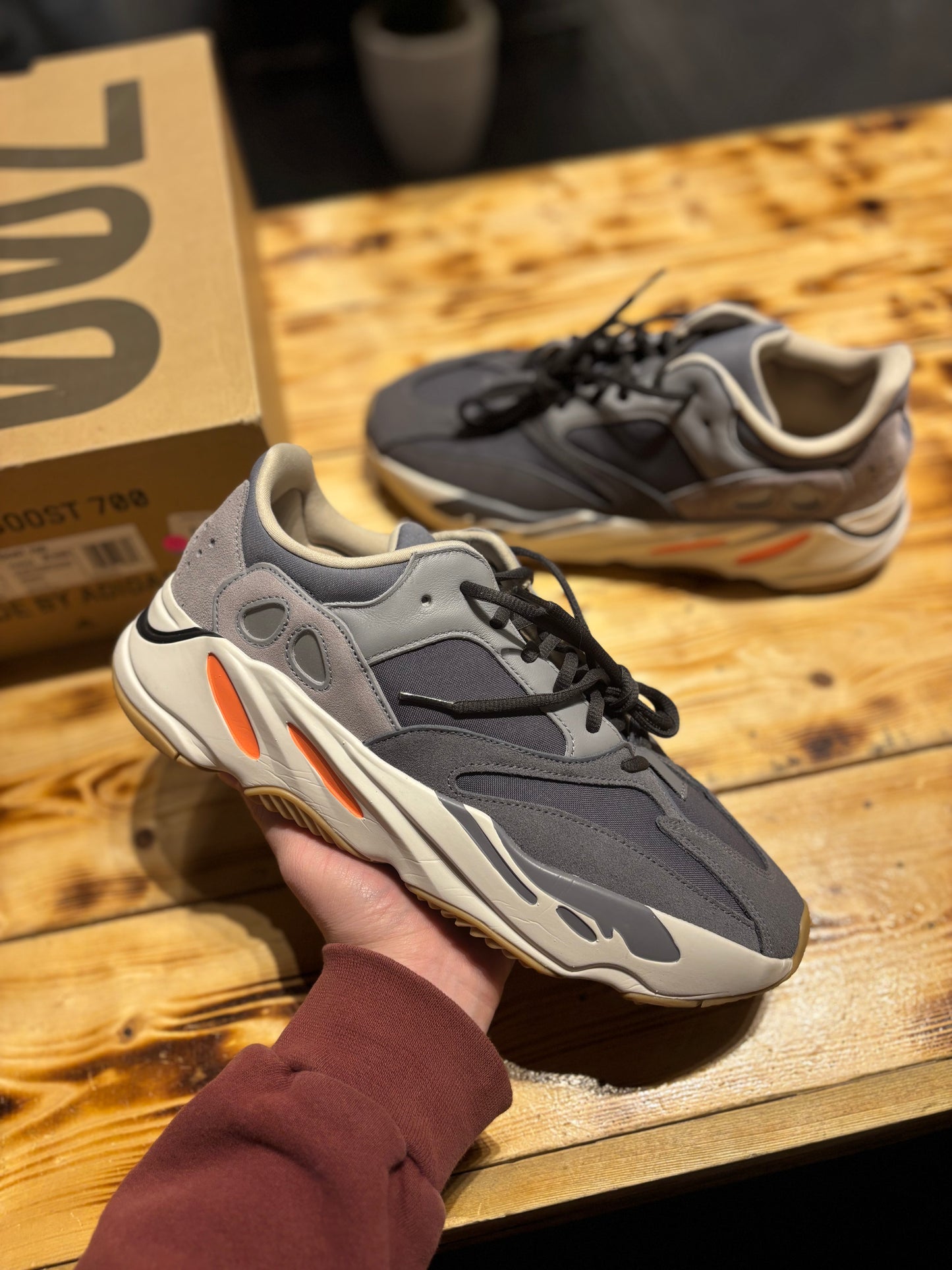 Yeezy 700 “magnet”