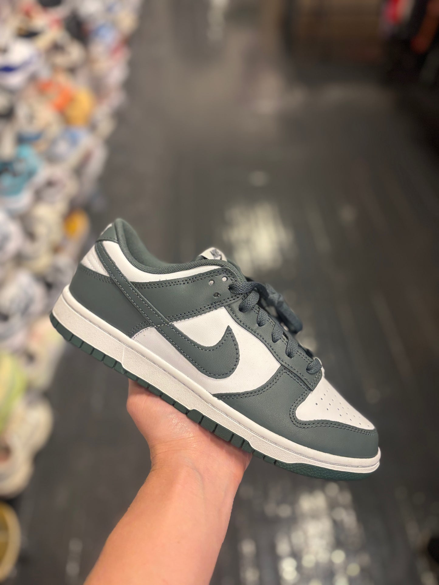 Nike dunk vintage green