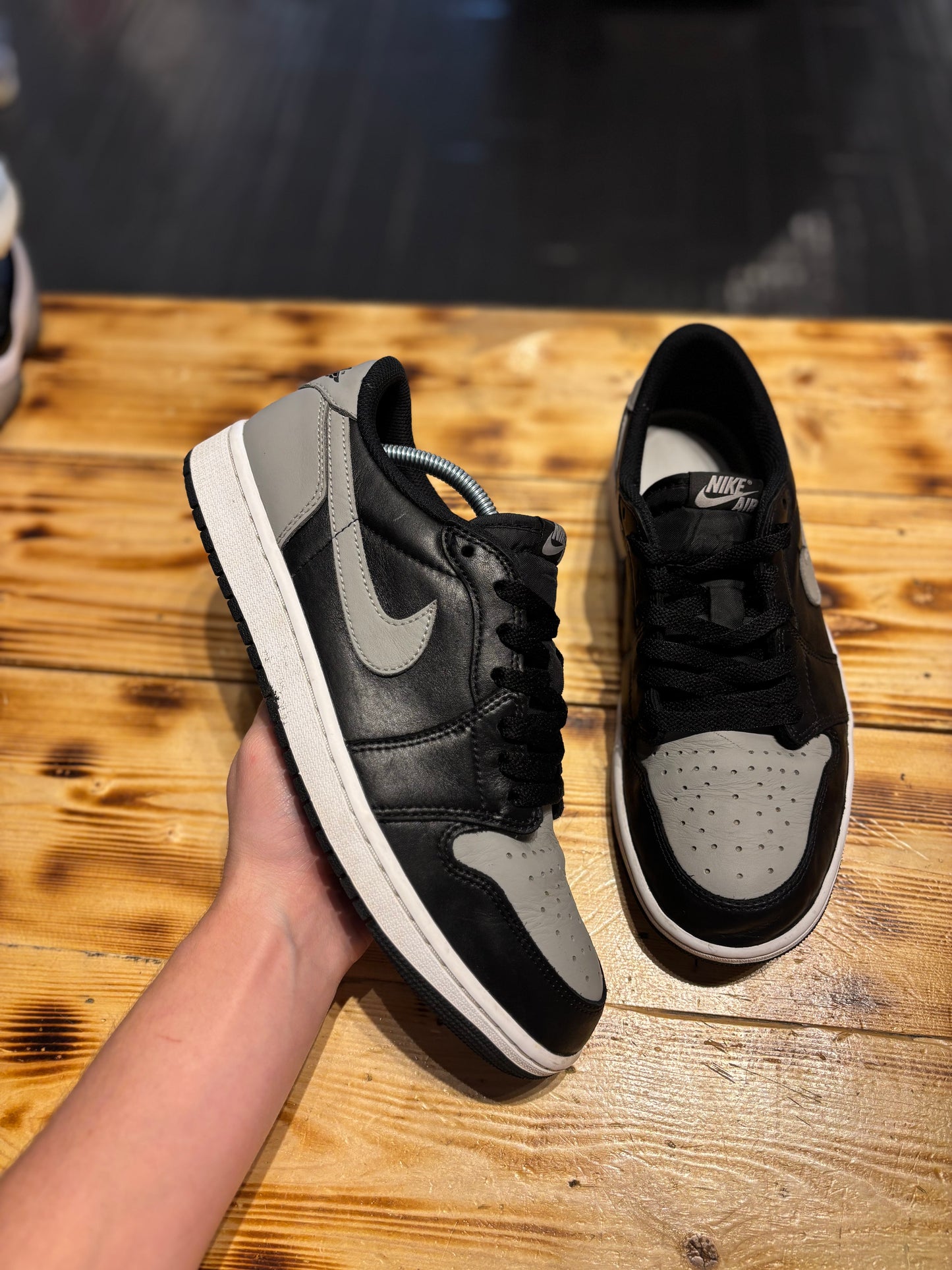 Jordan 1 low shadow