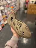 Yeezy foam runner stone taupe