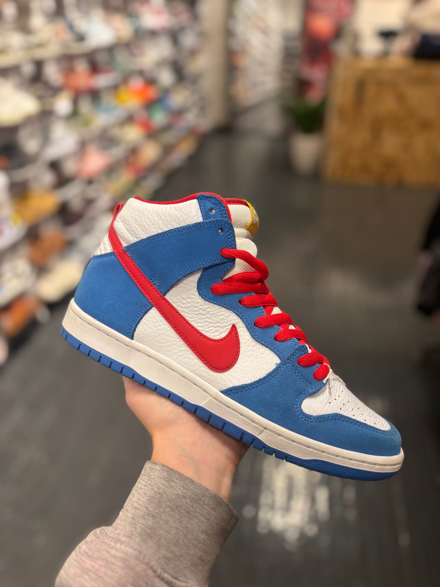 Nike dunk doraemon