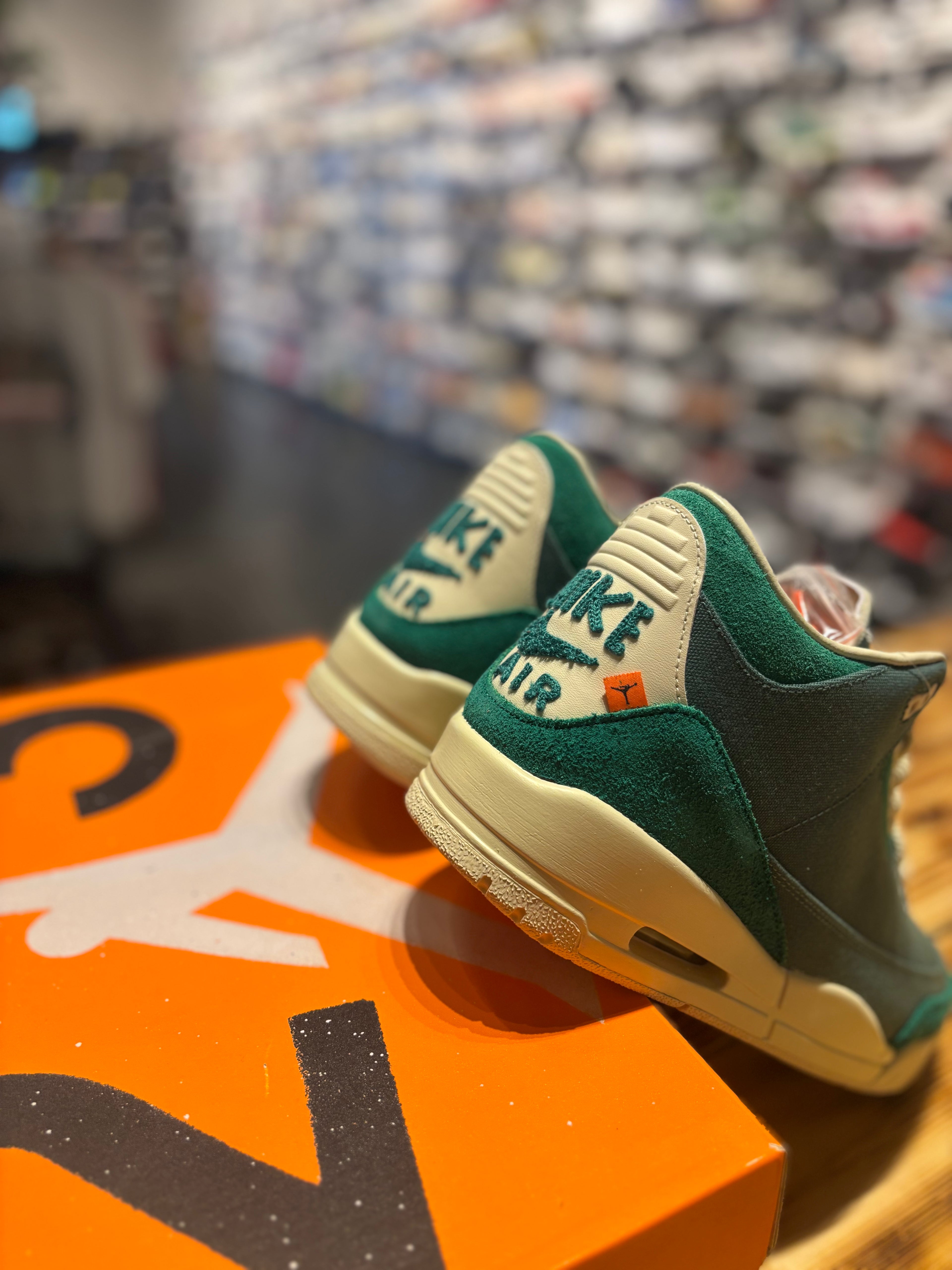 Jordan 3 Nina Chanel